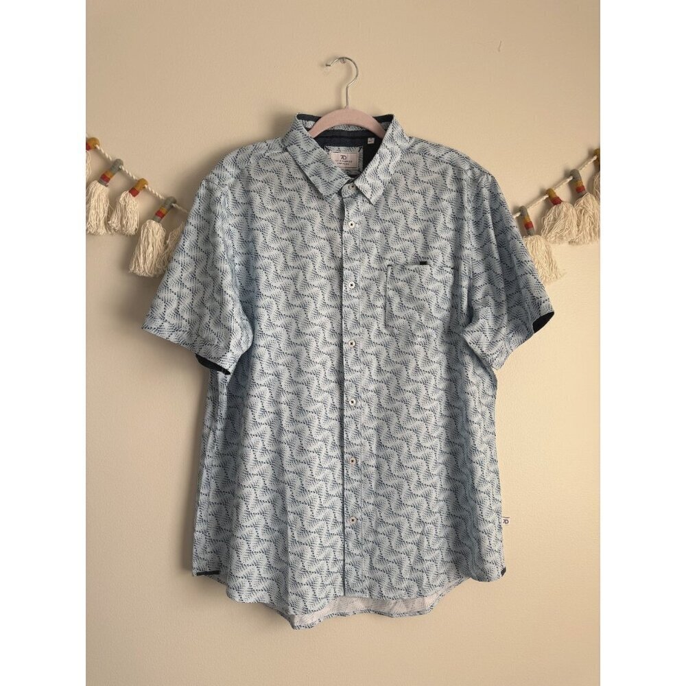 7Diamonds Gold Coast Geometric 4 Way Stretch Performance Button Down Shirt Golf